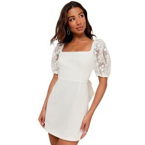 Lulus Charming Potential Mini Dress Womens M White Backless Puff Sleeve Party
